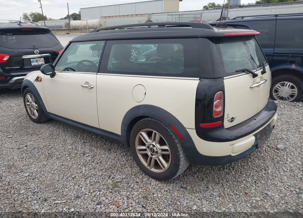 2012 MINI COOPER CLUBMAN VIN: WMWZF3C52CT488964