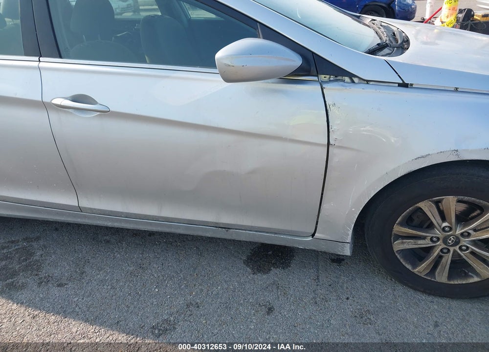 2013 HYUNDAI SONATA GLS VIN: 5NPEB4AC0DH533877