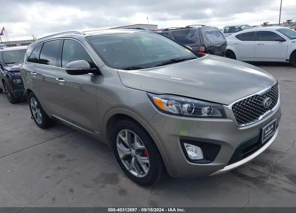 2017 KIA SORENTO 3.3L SX VIN: 5XYPKDA52HG338063