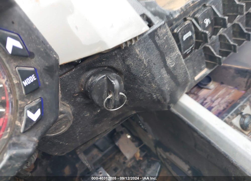 2022 POLARIS RZR TURBO R PREMIUM VIN: 3NSGAV924NG380412