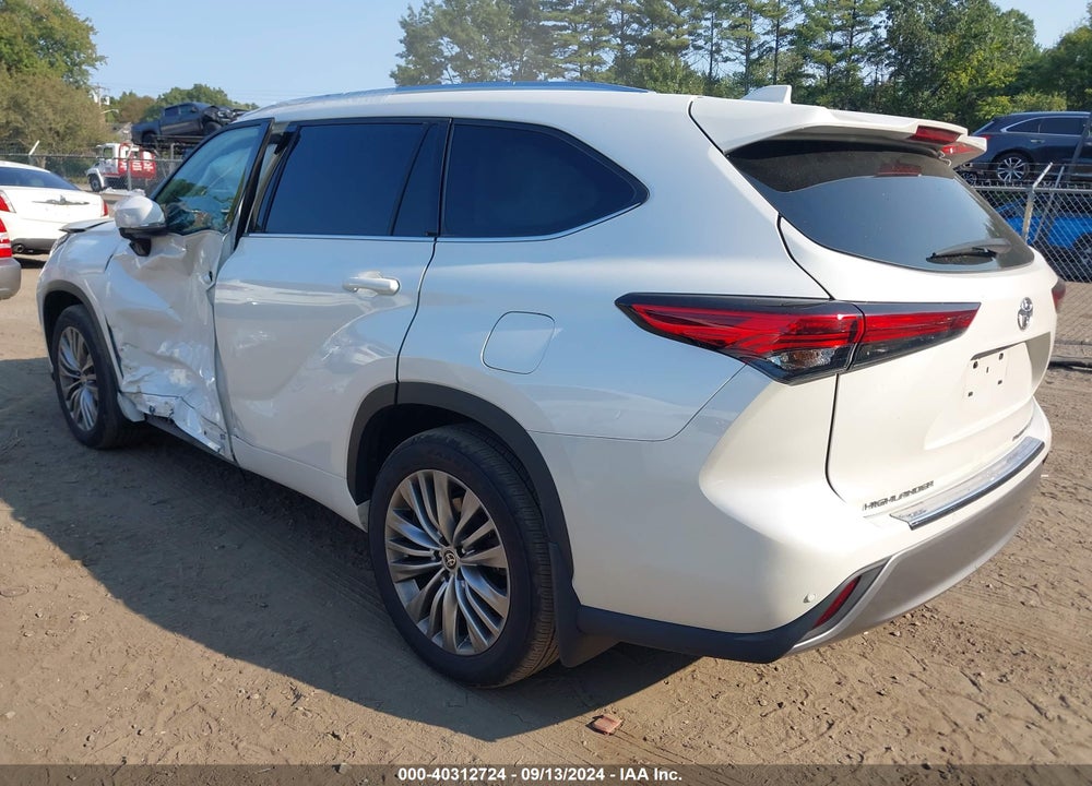 2021 TOYOTA HIGHLANDER PLATINUM VIN: 5TDFZRBH9MS106408