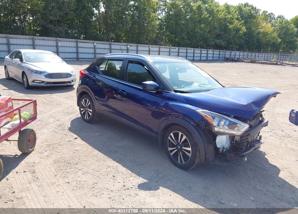 2018 NISSAN KICKS SV VIN: 3N1CP5CU6JL525835