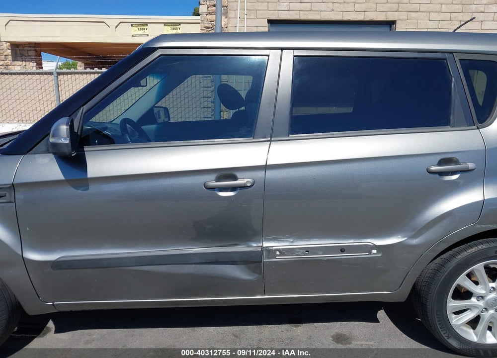 2012 KIA SOUL VIN: KNDJT2A65C7372942
