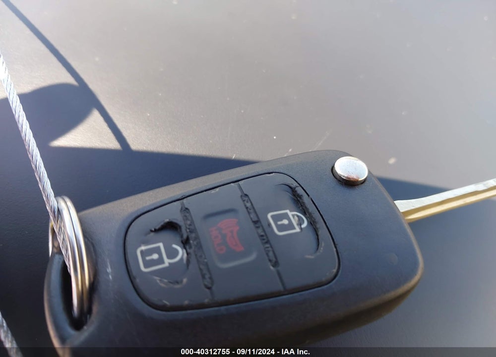 2012 KIA SOUL VIN: KNDJT2A65C7372942