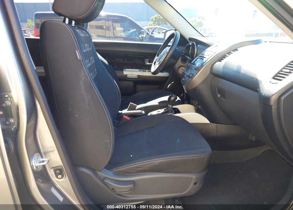 2012 KIA SOUL VIN: KNDJT2A65C7372942