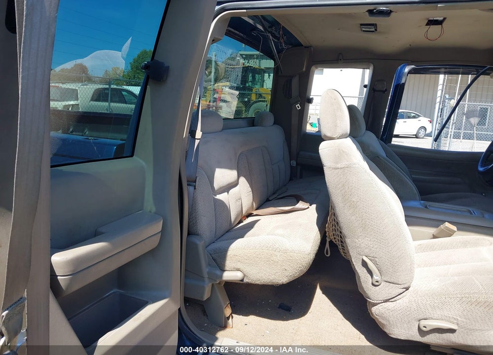 1998 CHEVROLET K1500 FLEETSIDE VIN: 2GCEK19R8W1110587
