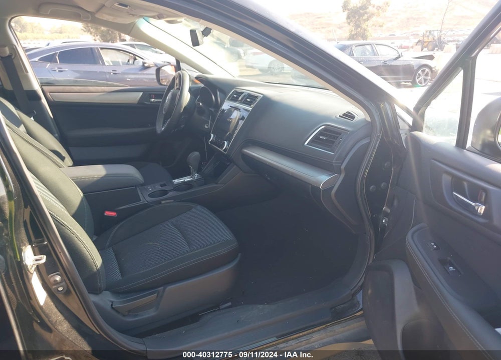 2019 SUBARU OUTBACK 2.5I PREMIUM VIN: 4S4BSAFC1K3321973