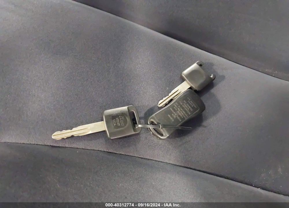 2007 NISSAN VERSA 1.8S VIN: 3N1BC13E77L425955