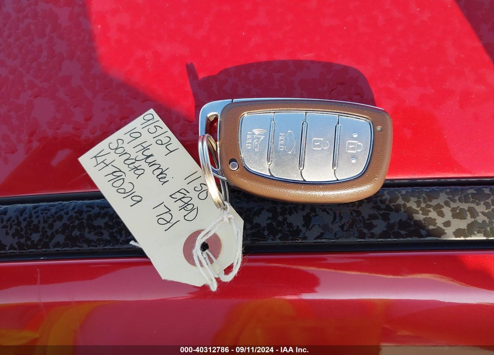 2019 HYUNDAI SONATA SPORT VIN: 5NPE34AF2KH790219