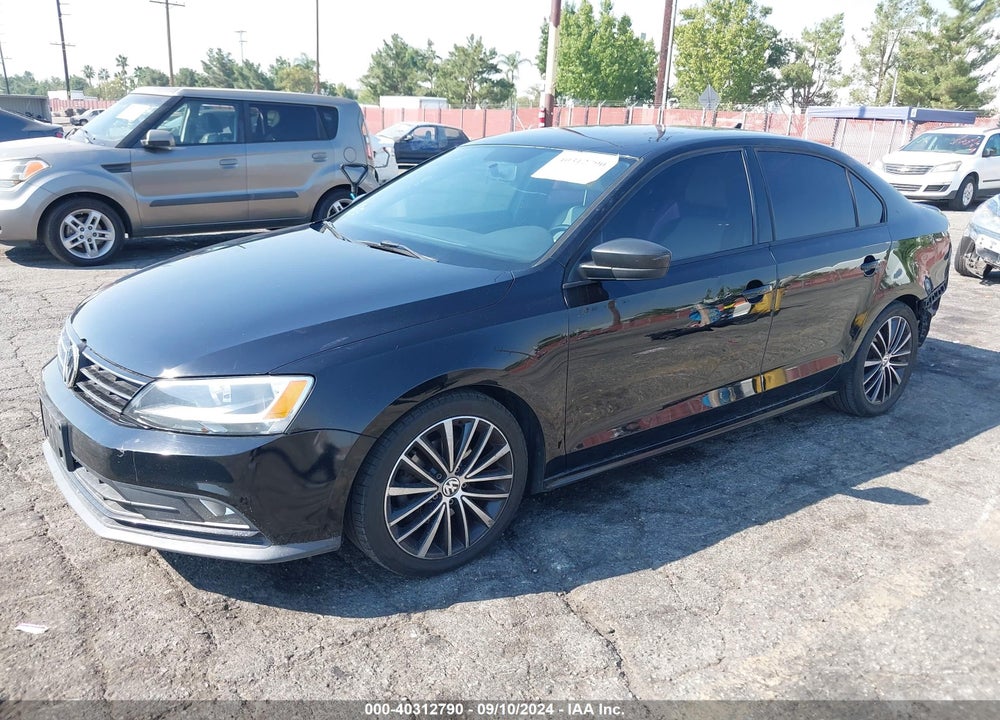 2016 VOLKSWAGEN JETTA 1.8T SPORT VIN: 3VWD17AJ7GM234025