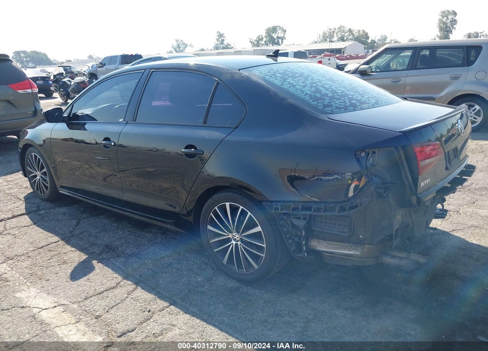 2016 VOLKSWAGEN JETTA 1.8T SPORT VIN: 3VWD17AJ7GM234025