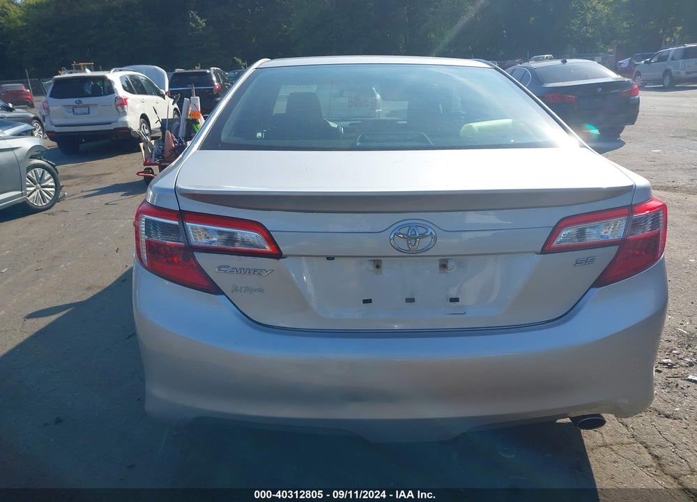 2014 TOYOTA CAMRY SE VIN: 4T1BF1FK3EU824365