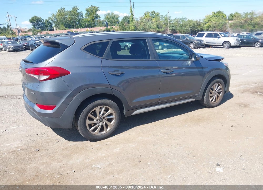 2018 HYUNDAI TUCSON SEL VIN: KM8J3CA49JU653947