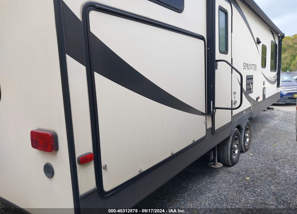 2018 KEYSTONE SPRINTER TRAVEL TRAILER VIN: 4YDT29B24J1530491