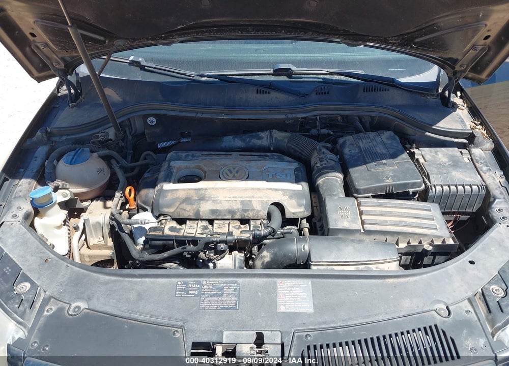 2008 VOLKSWAGEN PASSAT LUX VIN: WVWEK73C18E229140