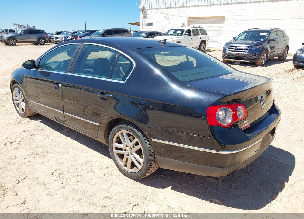 2008 VOLKSWAGEN PASSAT LUX VIN: WVWEK73C18E229140