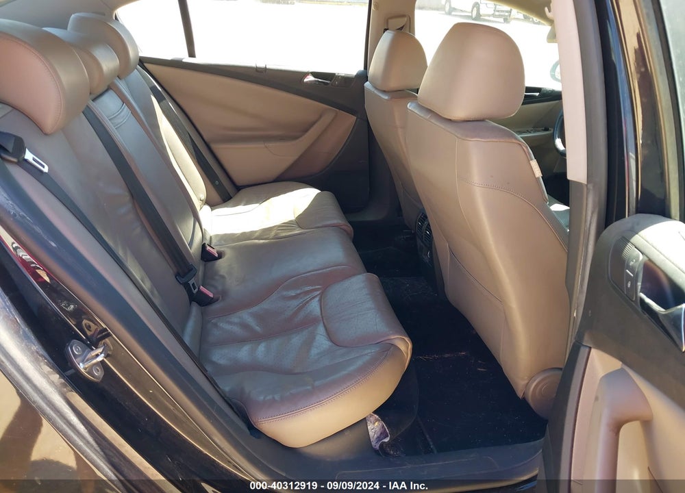 2008 VOLKSWAGEN PASSAT LUX VIN: WVWEK73C18E229140