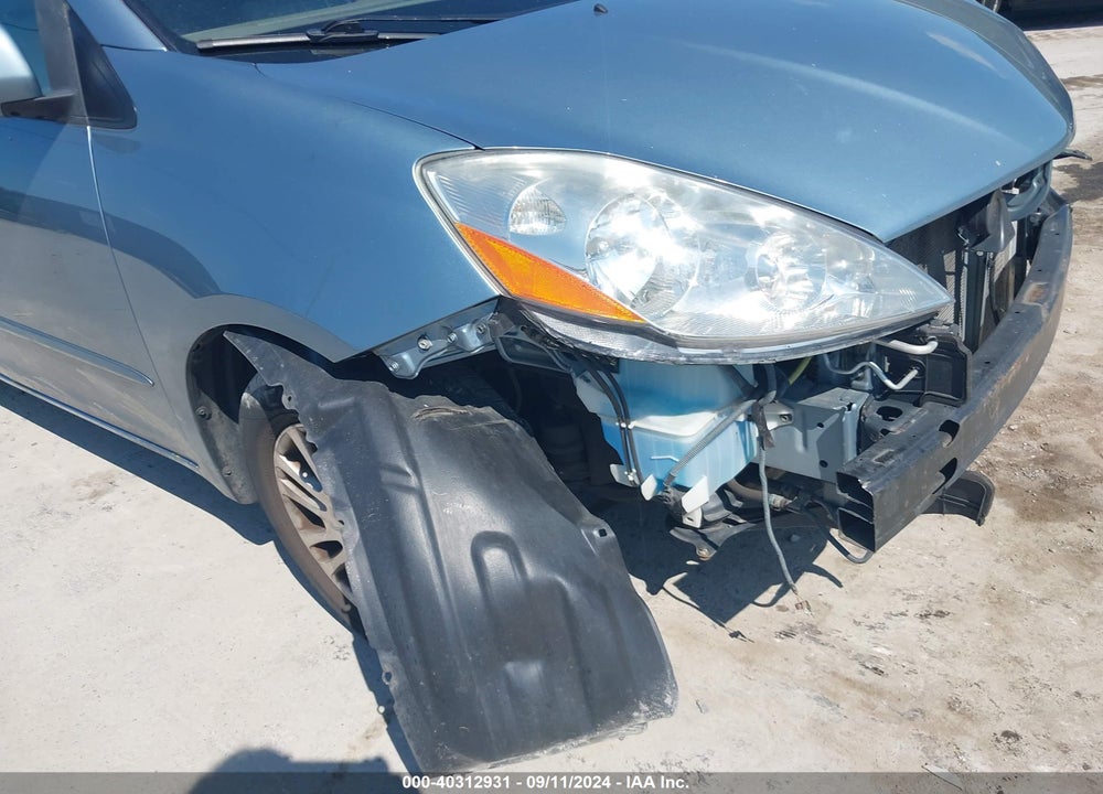 2007 TOYOTA SIENNA XLE VIN: 5TDZK22C77S098035