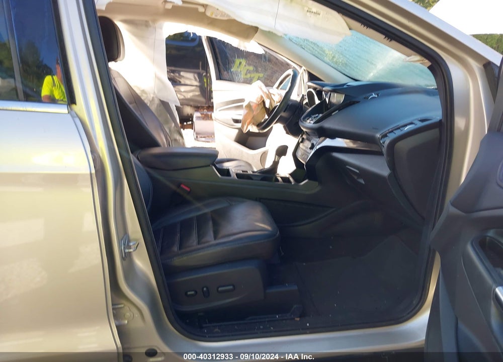 2017 FORD ESCAPE TITANIUM VIN: 1FMCU9JD7HUB50713