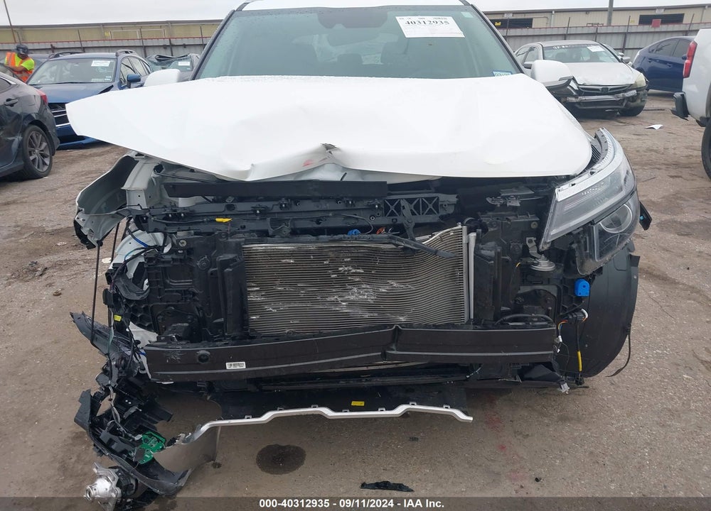 2024 KIA SELTOS EX VIN: KNDER2AA7R7629158