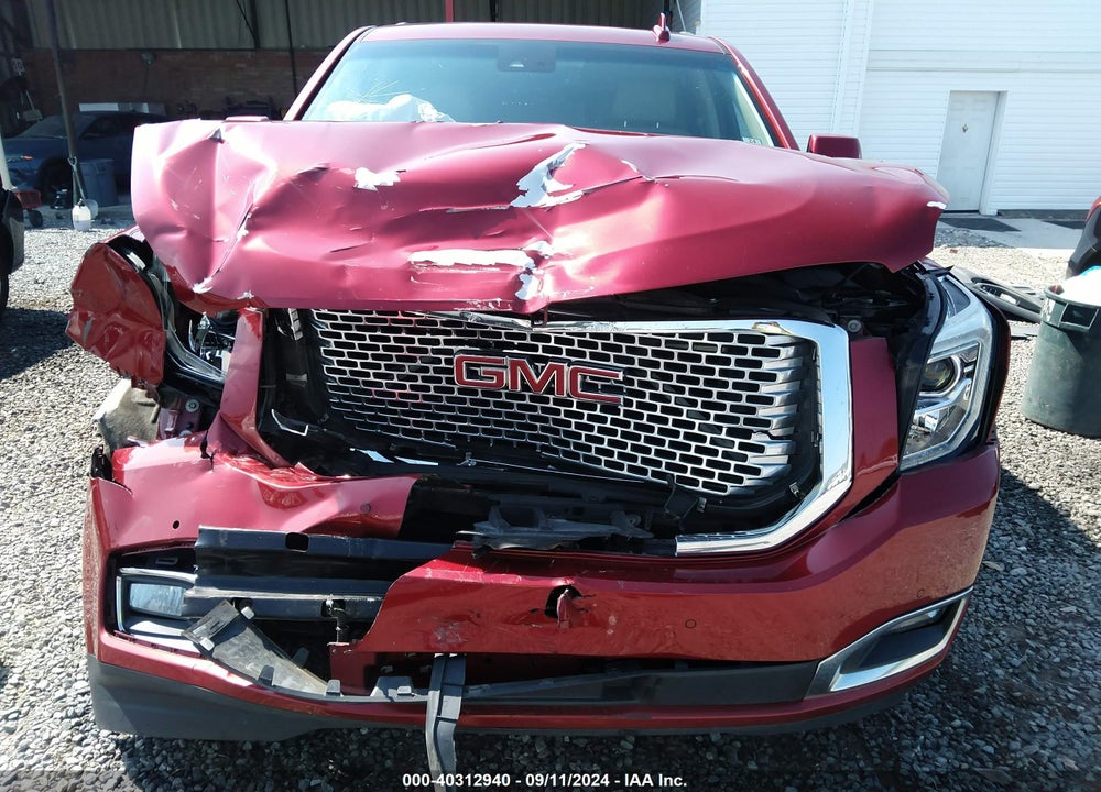 2015 GMC YUKON DENALI VIN: 1GKS2CKJ1FR684768