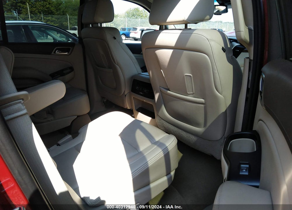 2015 GMC YUKON DENALI VIN: 1GKS2CKJ1FR684768