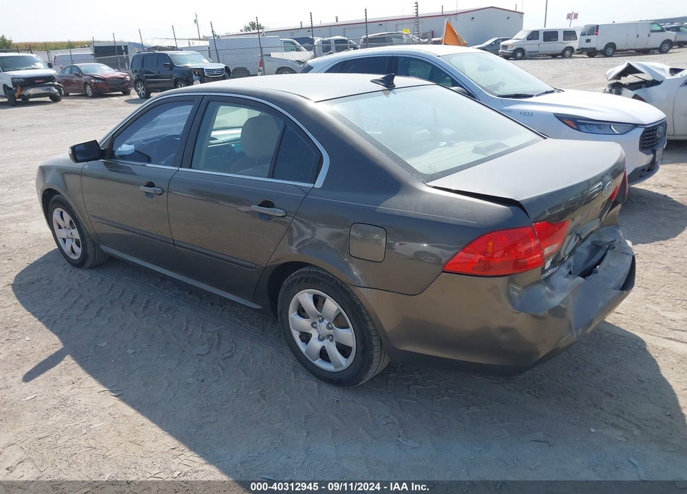 2010 KIA OPTIMA LX VIN: KNAGG4A81A5405095