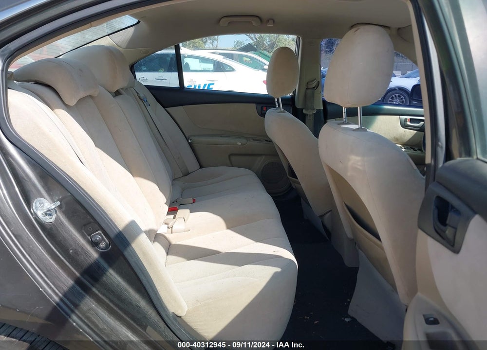 2010 KIA OPTIMA LX VIN: KNAGG4A81A5405095