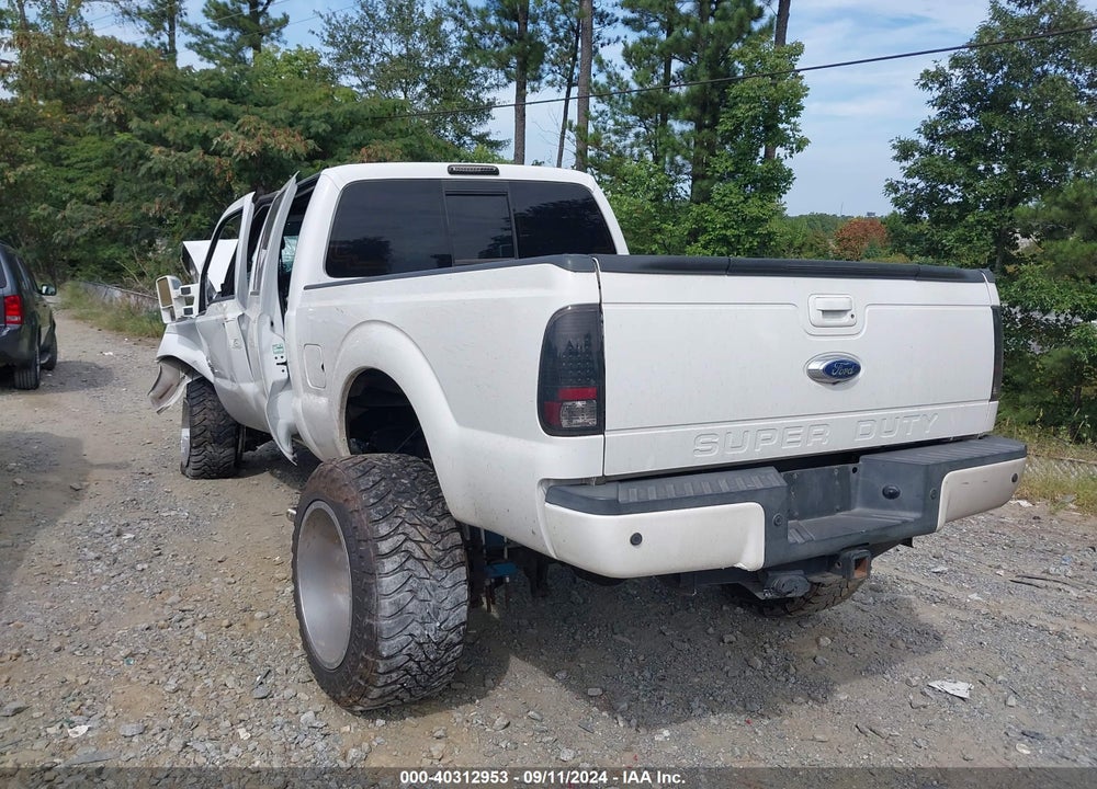 2013 FORD F-250 LARIAT VIN: 1FT7W2BT3DEB17208