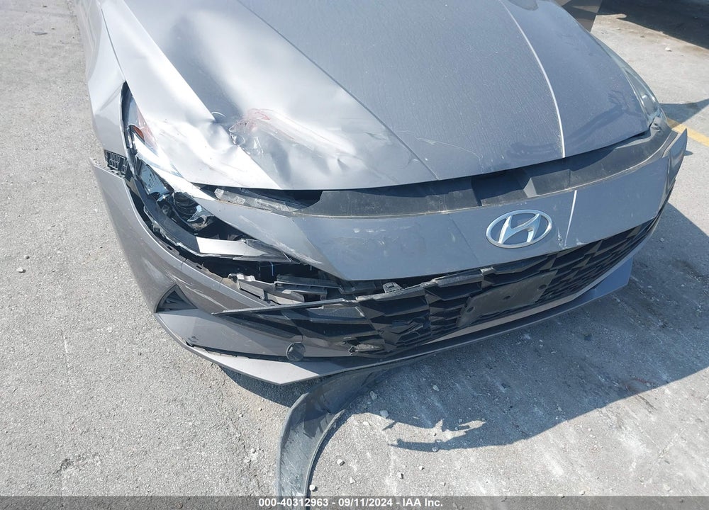 2022 HYUNDAI ELANTRA SE VIN: KMHLL4AG0NU329428