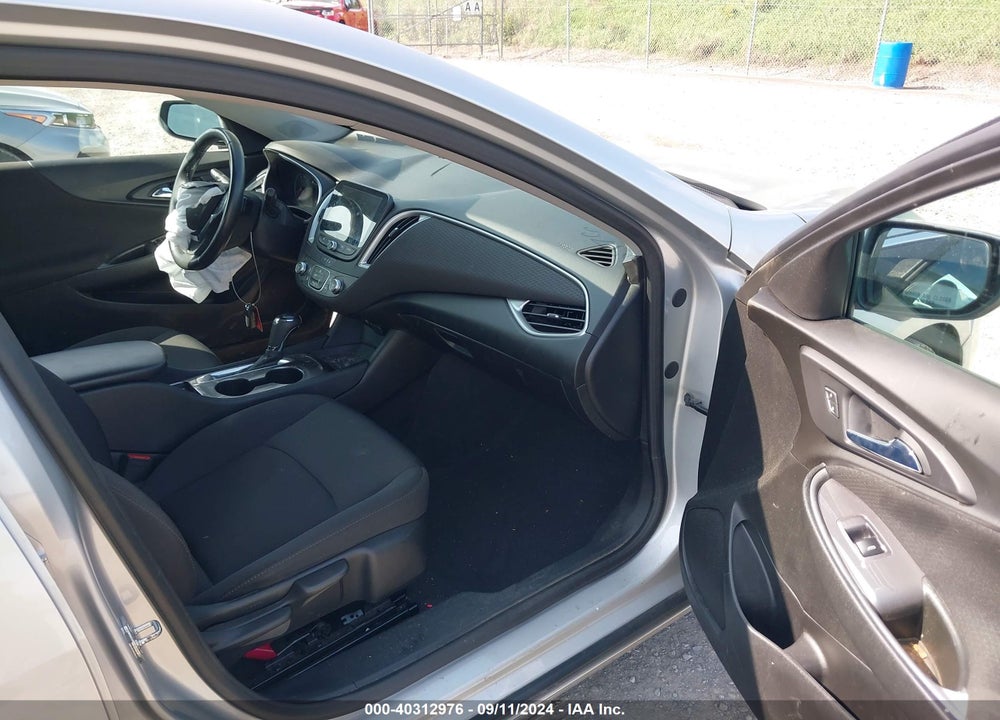 2020 CHEVROLET MALIBU FWD RS VIN: 1G1ZG5ST9LF120719
