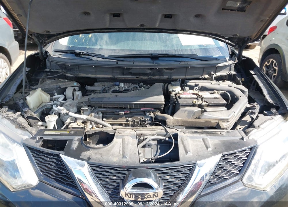 2015 NISSAN ROGUE SL VIN: 5N1AT2MV1FC923118