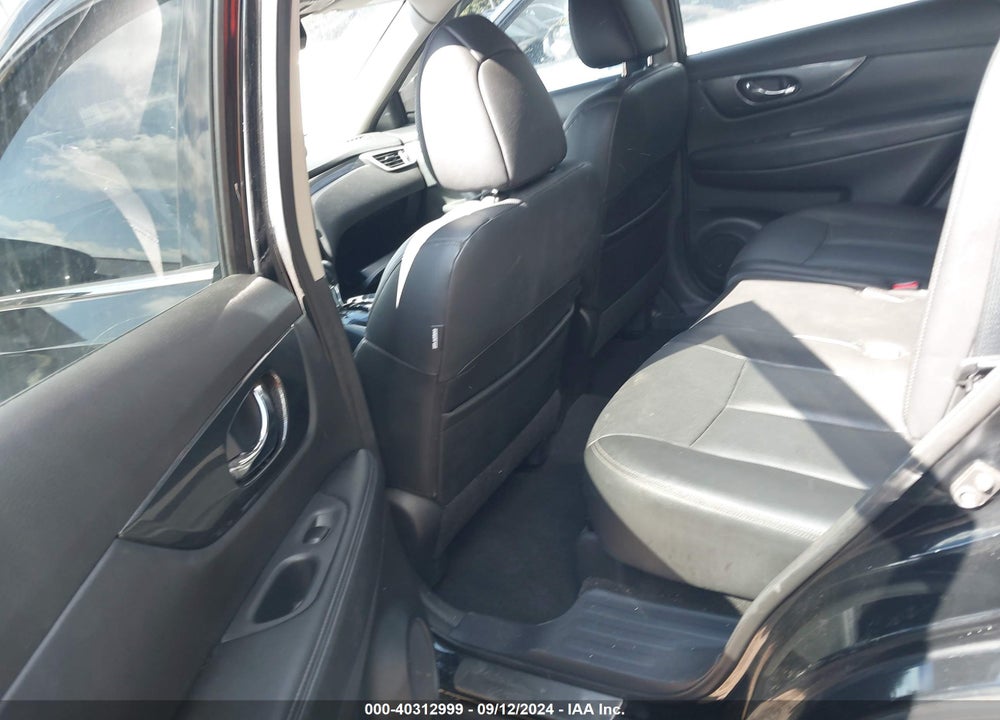 2015 NISSAN ROGUE SL VIN: 5N1AT2MV1FC923118
