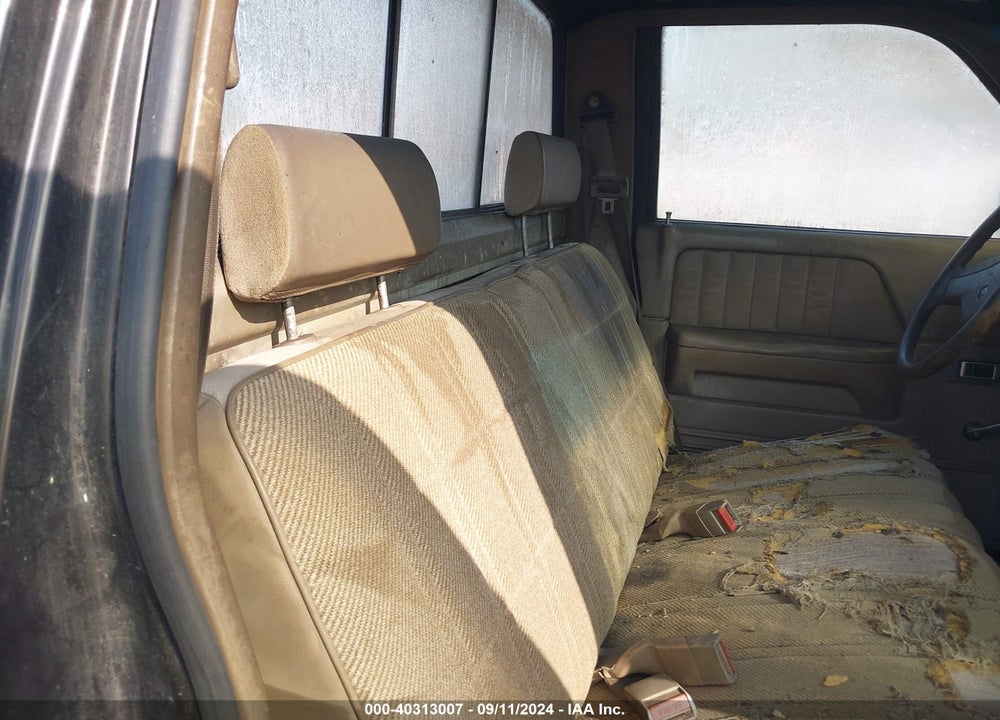 1990 DODGE DAKOTA VIN: 1B7GG26X6LS688606