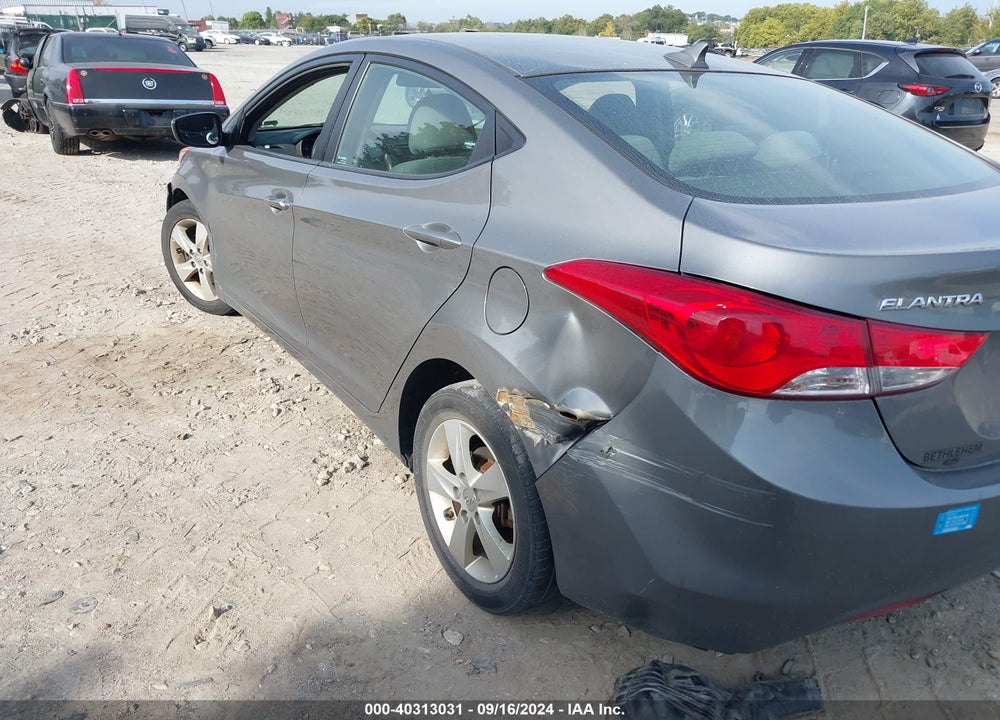 2013 HYUNDAI ELANTRA GLS VIN: 5NPDH4AE7DH317987
