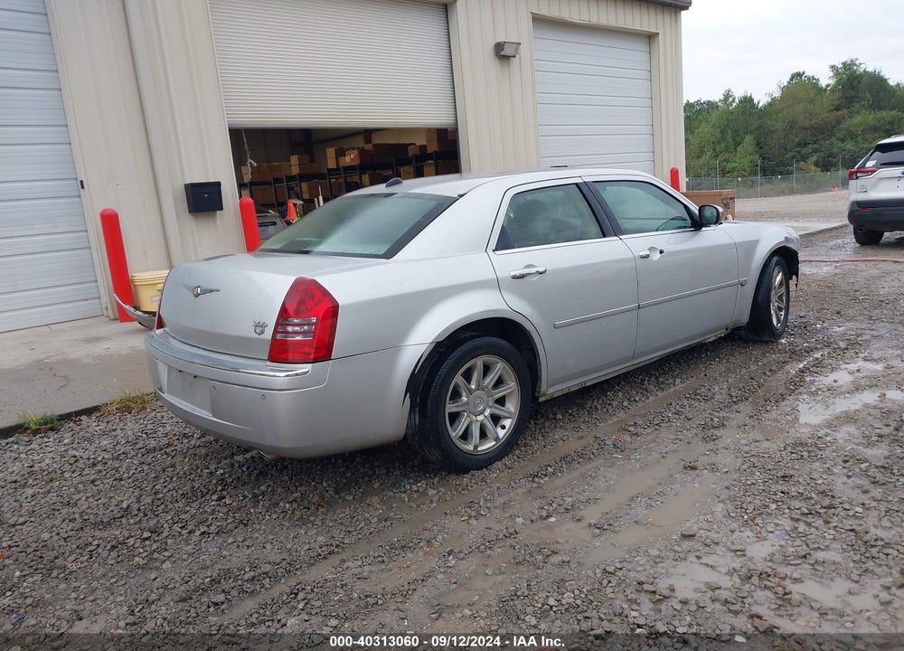 2006 CHRYSLER 300C VIN: 2C3LA63H96H194731