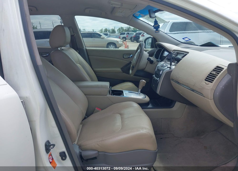 2009 NISSAN MURANO S VIN: JN8AZ18U09W102078