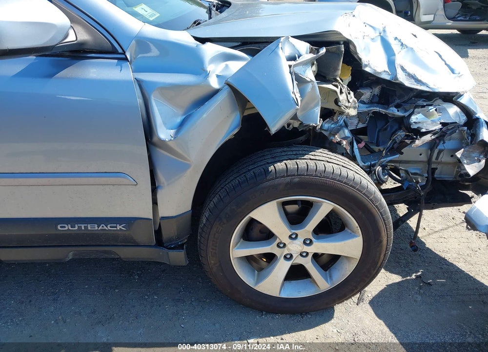 2013 SUBARU OUTBACK 2.5I LIMITED VIN: 4S4BRBJC1D3285603
