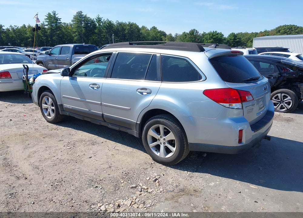 2013 SUBARU OUTBACK 2.5I LIMITED VIN: 4S4BRBJC1D3285603