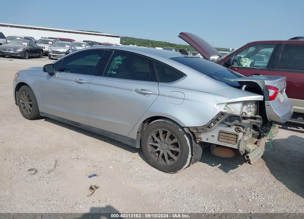 2015 FORD FUSION S VIN: 3FA6P0G7XFR123876