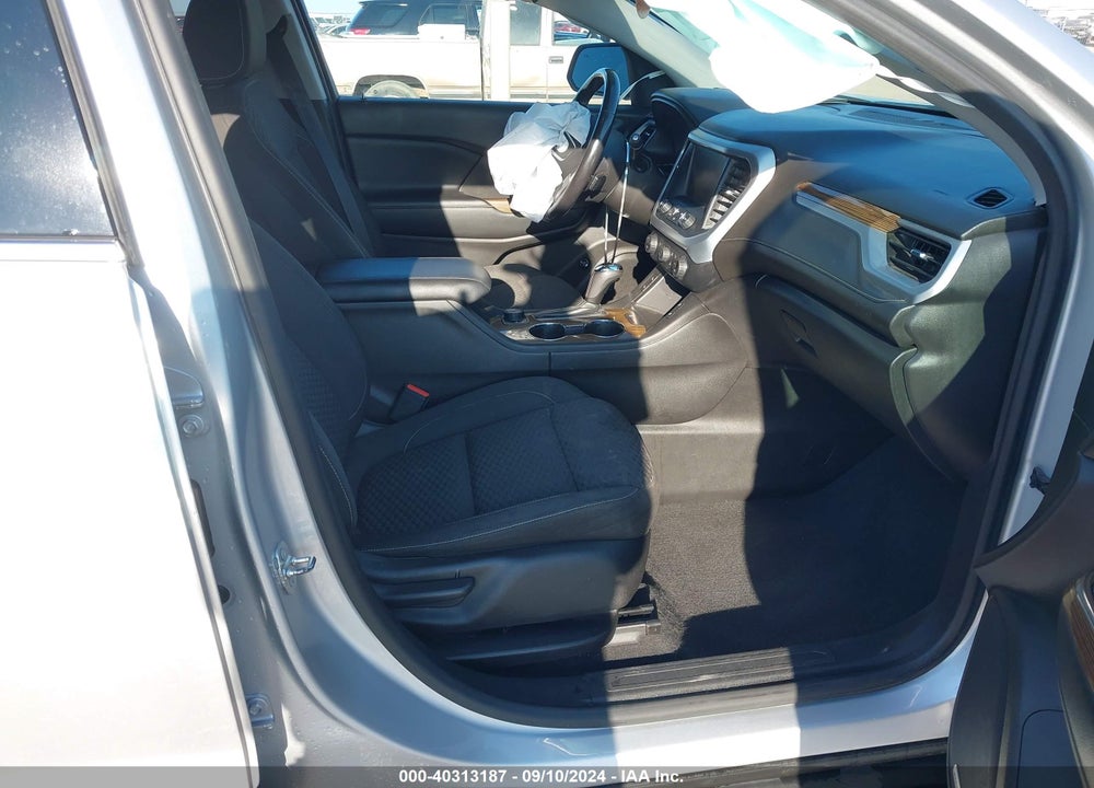 2018 GMC ACADIA SLE-2 VIN: 1GKKNLLS5JZ117390