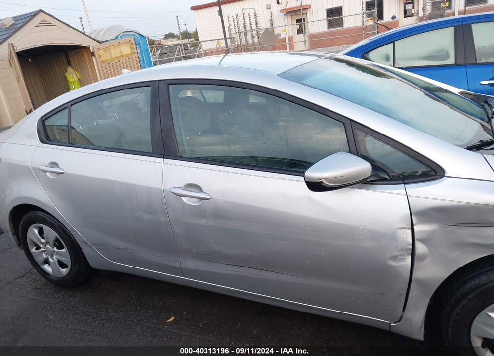 2016 KIA FORTE LX VIN: KNAFK4A60G5518831