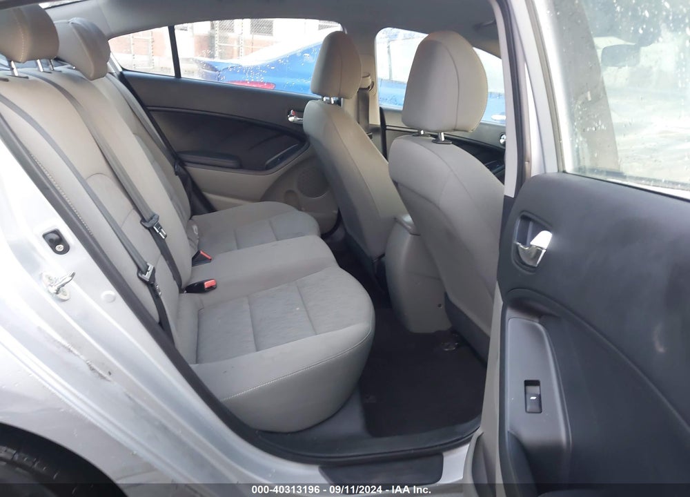 2016 KIA FORTE LX VIN: KNAFK4A60G5518831