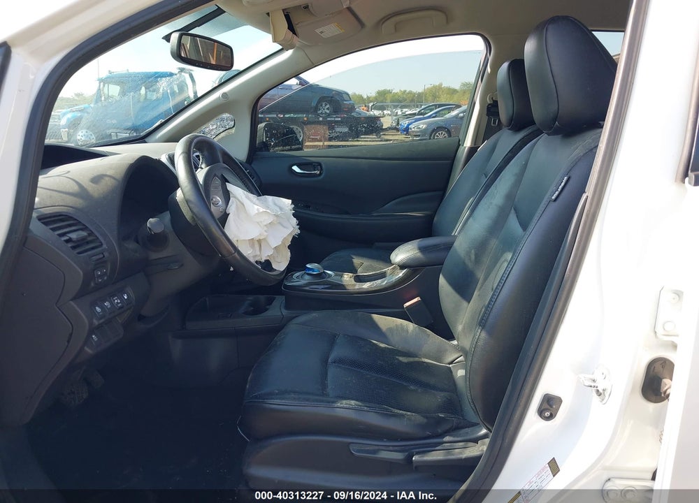 2015 NISSAN LEAF SL VIN: 1N4AZ0CP3FC304472