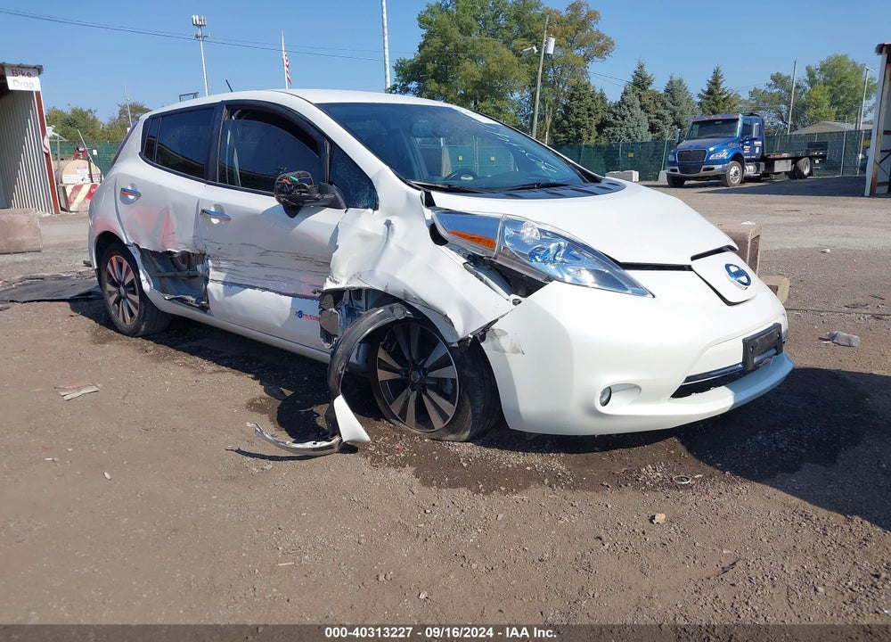 2015 NISSAN LEAF SL VIN: 1N4AZ0CP3FC304472