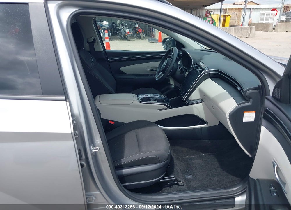 2023 HYUNDAI TUCSON HYBRID VIN: KM8JBCA10PU090126