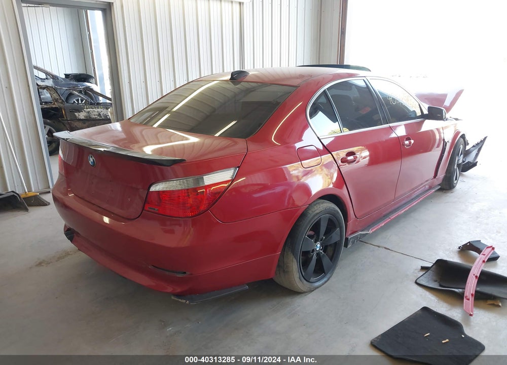 2007 BMW 525XI VIN: WBANF33517CW69333