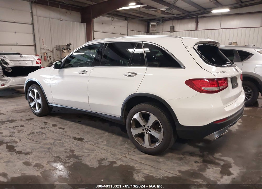 2017 MERCEDES-BENZ GLC 300 4MATIC VIN: WDC0G4KB1HF249458