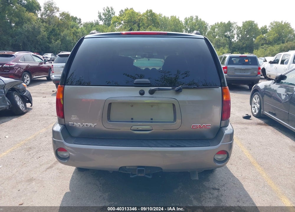 2005 GMC ENVOY SLT VIN: 1GKDT13S652230945