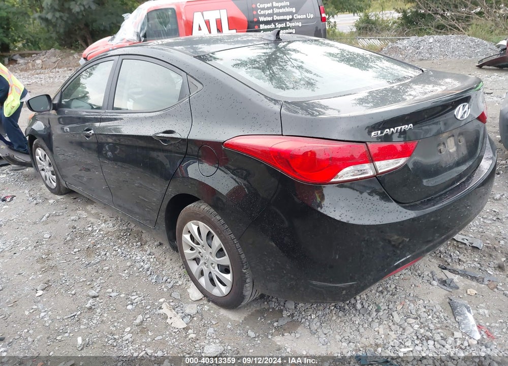 2011 HYUNDAI ELANTRA GLS VIN: 5NPDH4AE6BH003535